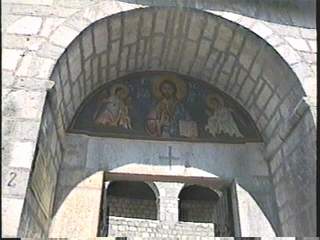 Вход в Цетиньский монастырь 